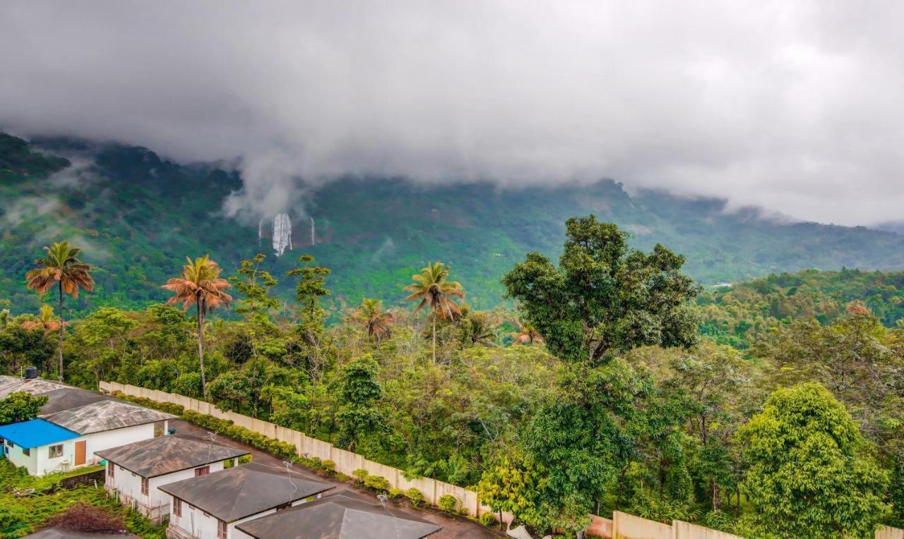 Treebo Trend Misty Garden Resorts With Mountain View Munnar Zewnętrze zdjęcie